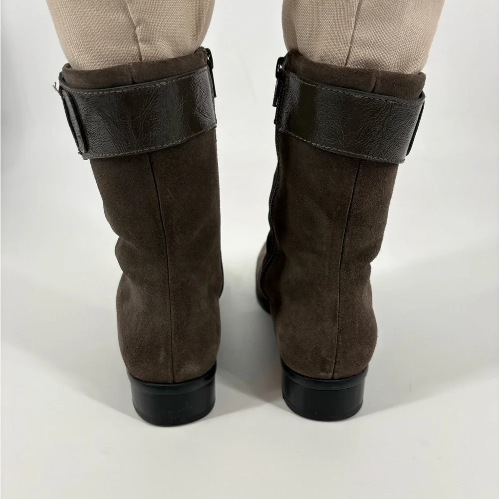 La Canadienne Women’s Suede Boots (SB10)